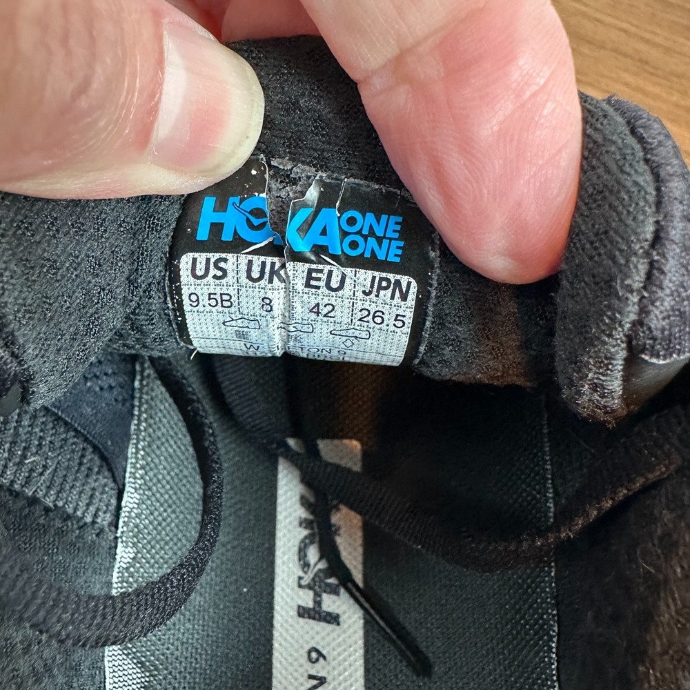 Hoka One One Womens Clifton 9 Running Shoes Size 9.5 B Black Sneakers‎ Shoes GUC - Picture 9 of 9